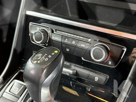 2016 BMW 2 Series - thumbnail 16