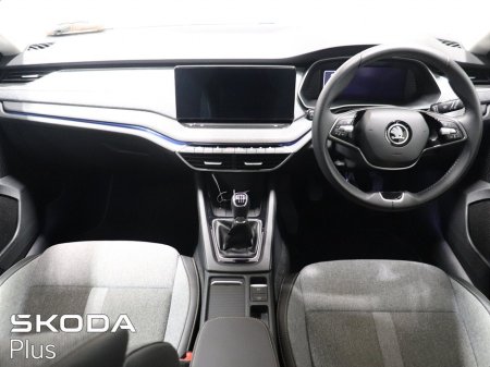 2025 Skoda Octavia Selection 1.5TSI 115HP €33,950 thumbnail