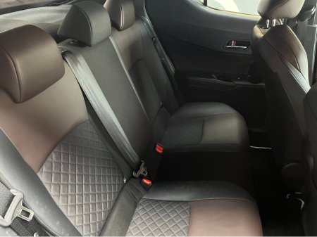 2018 Toyota C-HR - thumbnail 13