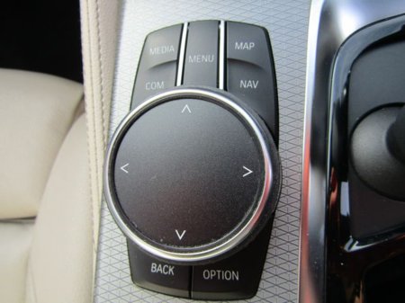 2018 BMW 5 Series - thumbnail 38