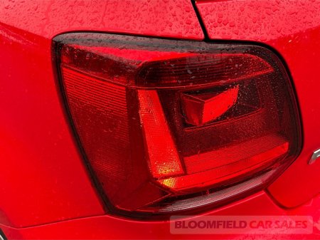 2016 Volkswagen Polo 1.2 , AUTO // LOW MILEAGE €11,950 thumbnail