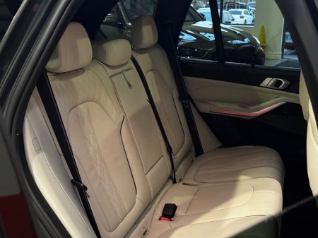 2025 BMW X5 - thumbnail 23