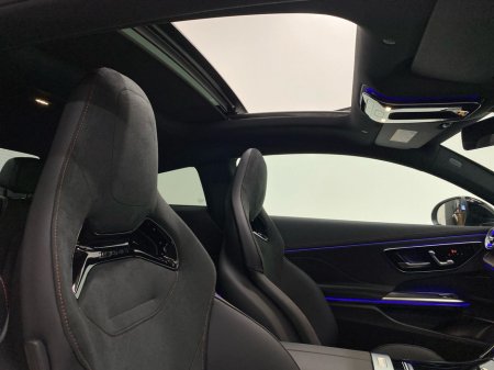 2026 Mercedes-Benz AMG CLE AMG 53 4MATIC+ €160,814 thumbnail