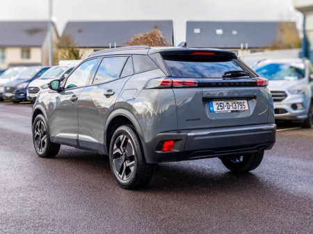 2025 Peugeot 2008 2025 Peugeot 2008 1.2 Puretech 100bhp Allure thumbnail