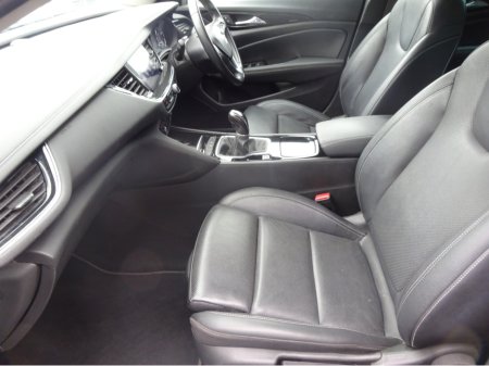 2021 Opel Insignia - thumbnail 15