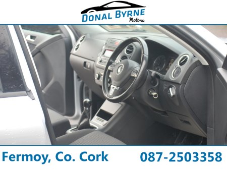 2011 Volkswagen Tiguan TREND & FUN 2.0 TDI MANUAL 6SPEED FWD 110HP 4DR €8,950 thumbnail