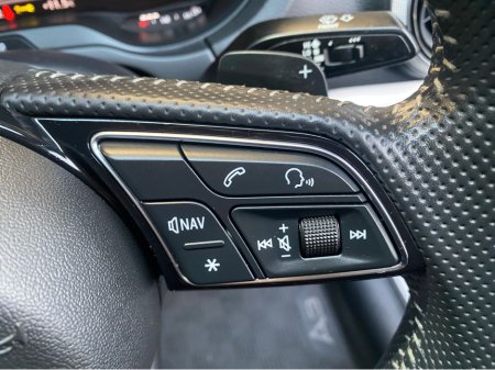 2018 Audi A3 DBA-8VCXSL €20,950 thumbnail