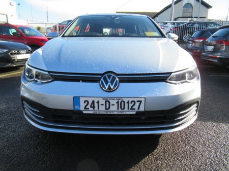 2024 Volkswagen Golf Life 2.0 TDI 115HP 5DR €30,950