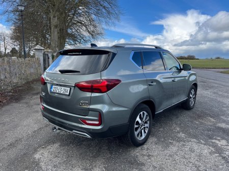 2023 Ssangyong Rexton - thumbnail 8