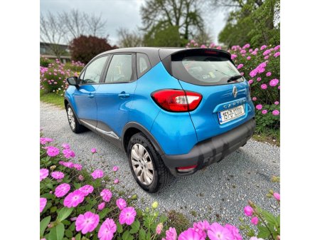 2015 Renault Captur - thumbnail 4