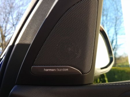 2026 BMW X5 xDrive50e M Sport thumbnail