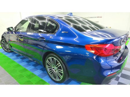 2018 BMW 5 Series - thumbnail 4