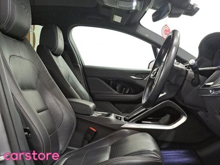 2022 Jaguar I-Pace EV400 Auto Black Edition €32,880 thumbnail