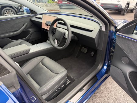 2025 Tesla Model 3 - thumbnail 21