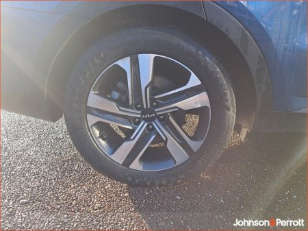 2023 Kia Sorento 1.6 PHEV K3 4X4 7 seats €50,900 thumbnail