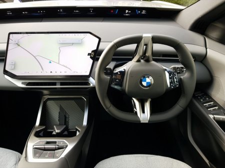 2026 BMW iX3 - thumbnail 5