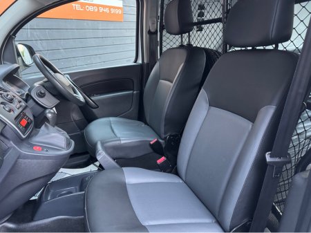 2020 Renault Kangoo EXPRESS BUSINESS 5DR AUTO €5,995 thumbnail