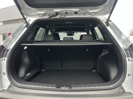 2024 Toyota Corolla Cross COROLLA CROSS 1.8 SPORT €37,950 thumbnail