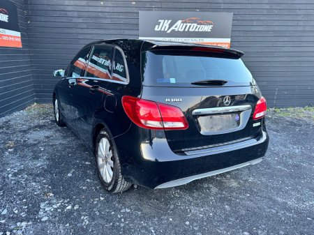2015 Mercedes-Benz B Class B180 1.6 AUTO €13,995