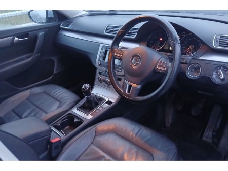 2014 Volkswagen Passat *HIGHLINE* 2.0 TDi 140bhp ESTATE 5dr €9,450 thumbnail