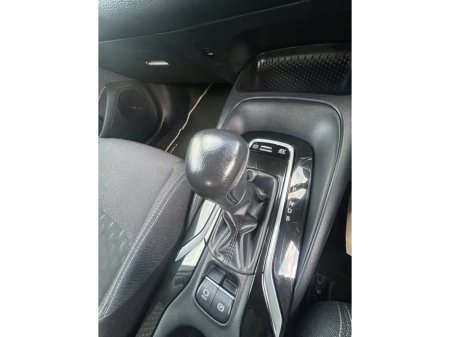 2023 Toyota Corolla 1.8 Hybrid Luna Hatchback €22,850 thumbnail