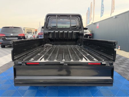 2019 Daihatsu Fourtrak - thumbnail 8