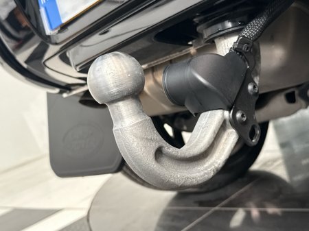 2026 Land Rover Defender - thumbnail 29