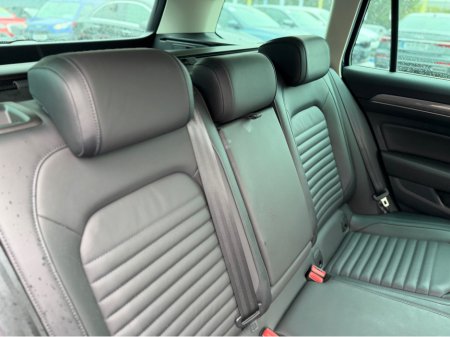 2020 Volkswagen Passat - thumbnail 31