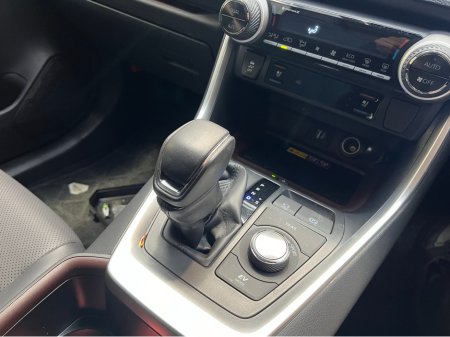 2025 Toyota Rav4 - thumbnail 20