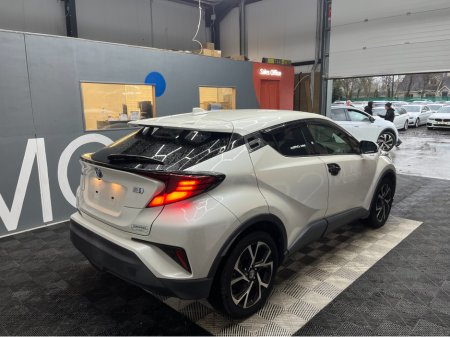 2020 Toyota C-HR €22950 2020 TOYOTA C-HR G 1.8 AUTOMATIC / CRUISE CONTROL / 360° CAMERA AND MORE €22,950 thumbnail