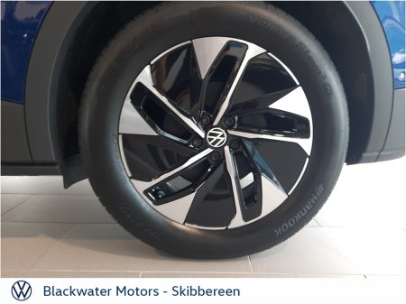 2026 Volkswagen ID.4 PRO PLUS 77KWH 286BHP thumbnail