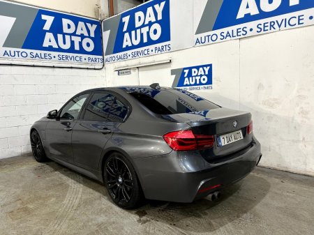 2017 BMW 3 Series - thumbnail 5