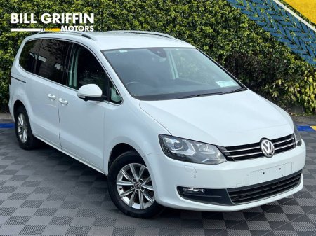 2017 Volkswagen Sharan HIGHLINE 1.4 TSI 7-SEATER AUTO // NEW 2 YEAR NCT // ADAPTIVE CRUISE CONTROL // PARKING SENSORS