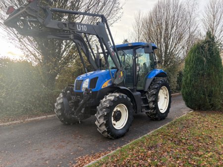 2007 New Holland TS115A 2007 TS115A New holland €40,000 thumbnail