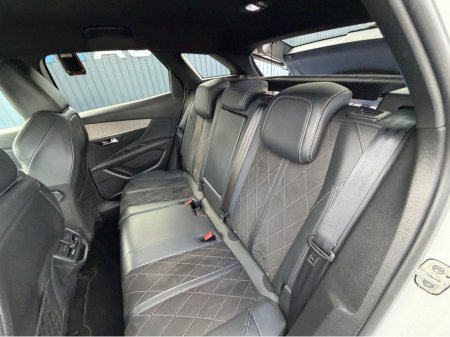 2020 Peugeot 3008 - thumbnail 35