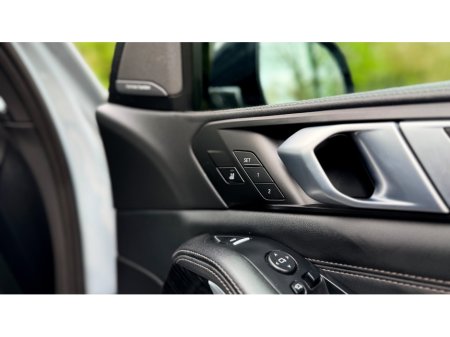 2024 BMW X5 - photo 4