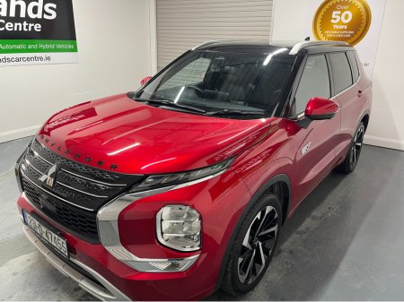 2023 Mitsubishi Outlander (New Model) HYBRID 2.4 PHEV 7 SEATER AUTOMATIC TOP SPEC MODEL www.bolandscarcentre.ie €39,900