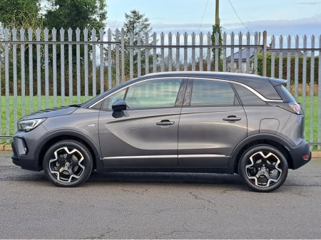 2022 Opel Crossland ULTIMATE 1.2TURBO 130BHP **LEATHER/SUEDE INTERIOR** €19,950 thumbnail