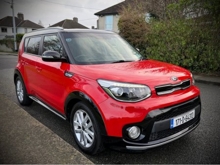 2017 Kia Soul 1.6 Petrol 5dr Hatchback | Low mileage | 2 keys | Service history | Sold serviced and valeted with warranty provided. €12,900 thumbnail