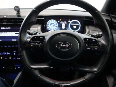 2022 Hyundai Tucson *109* N LINE T-GDI PHEV 4X4 €29,995 thumbnail