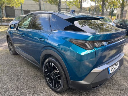 2025 Peugeot 3008 - thumbnail 5