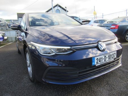 2024 Volkswagen Golf Life 2.0 TDI 115HP 5DR €30,940