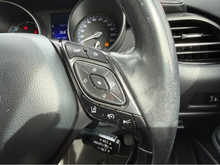 2018 Toyota C-HR - thumbnail 20