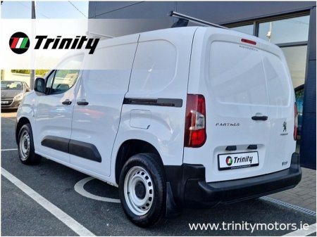 2024 Peugeot Partner DEPOSIT TAKEN* PARTNER ACTIVE PLUS * LOW KMS * 1.5L BLUEHDI * TRINITY MOTORS * €17,945
