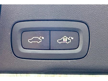 2025 Volvo XC60 T6 AWD PANORAMIC SUNROOF thumbnail