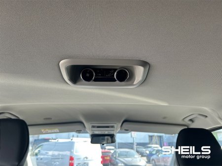 2026 Ford Tourneo Custom 1 TOURNEO PHEV LEFT - CANCELLED ORDER €65,950 thumbnail