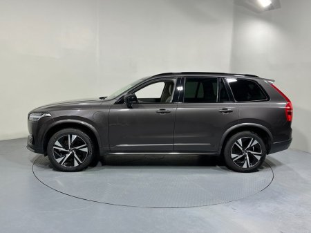 2023 Volvo XC90 T8 AWD Dark Theme €67,800 thumbnail