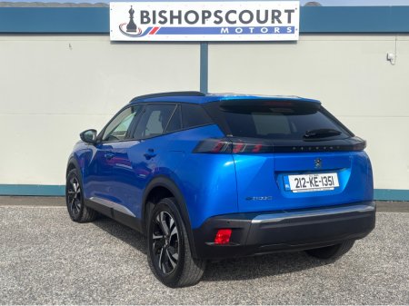 2021 Peugeot 2008 - thumbnail 11