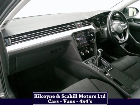 2020 Volkswagen Passat - thumbnail 20