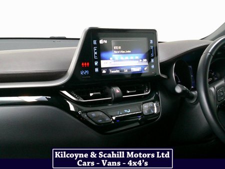 2017 Toyota C-HR - thumbnail 18